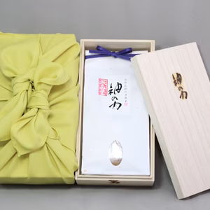 【ありがとう】「神の力」味噌800ｇ肥料・農薬不使用